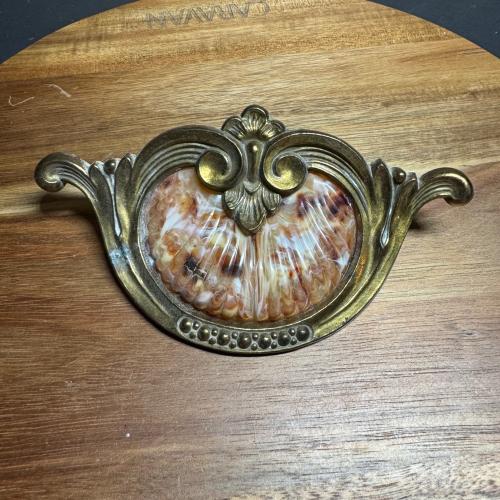 Vintage Keeler Brass Co Slag Glass Drawer Pull Marbled Amber Ornate Hardware 3in